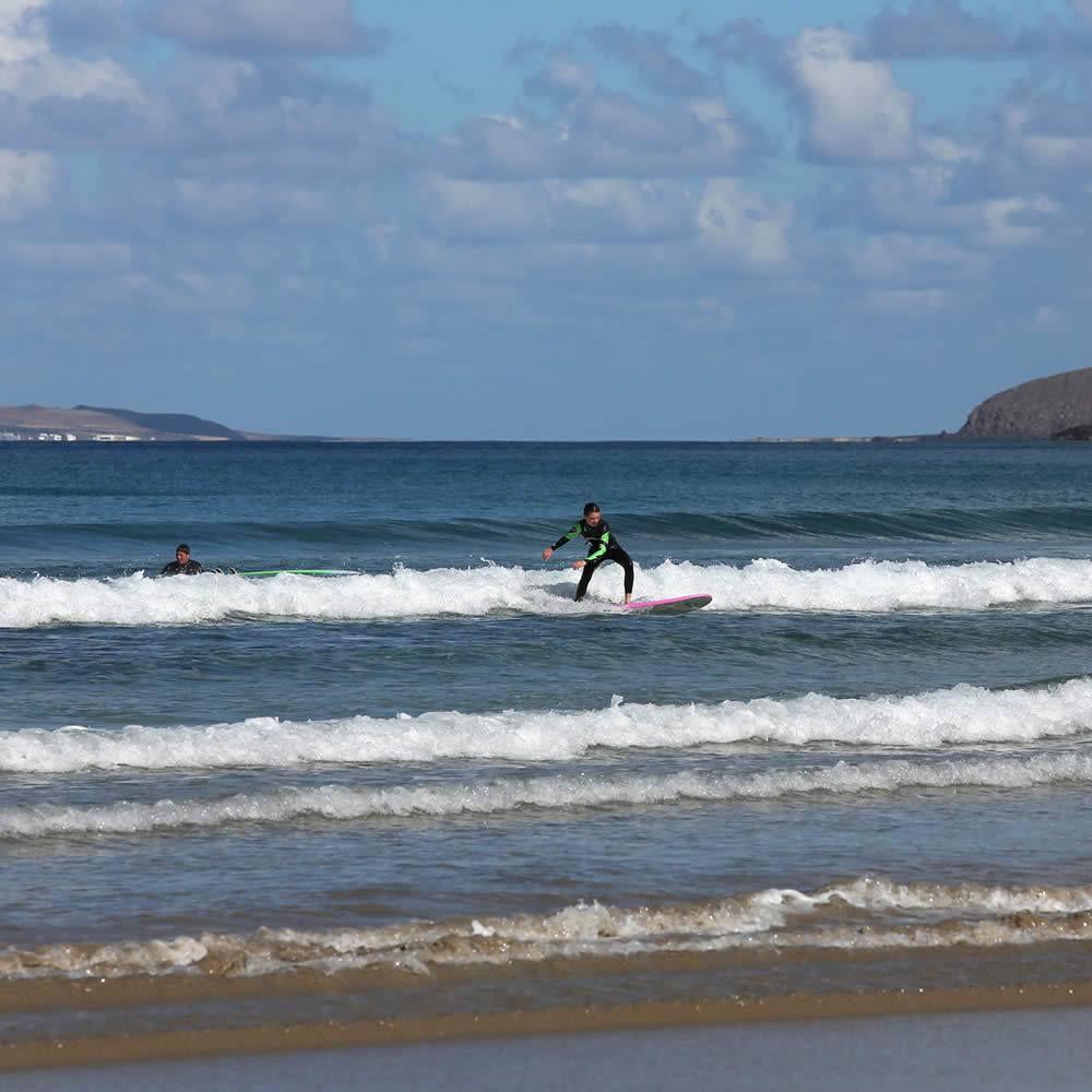 Famara beach surfschool