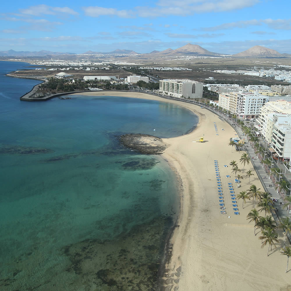 Gran Hotel in Arrecife from the 17th floor