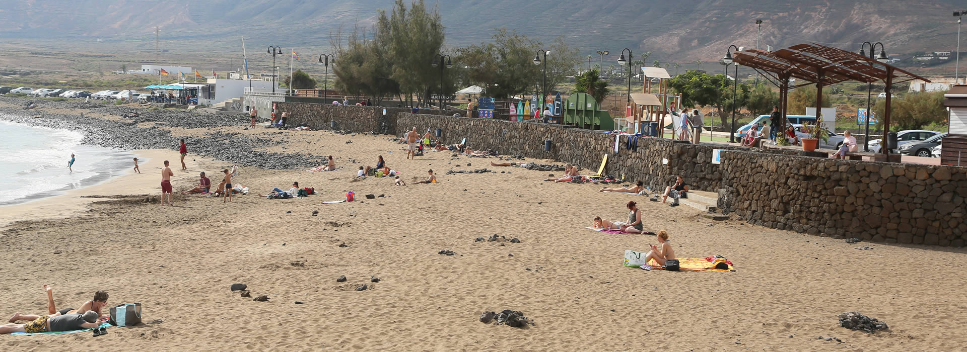 La Garita family beach with fish restaurant at Arrieta